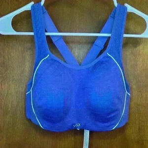 VSX Sport Victorias Secret Sports Bra